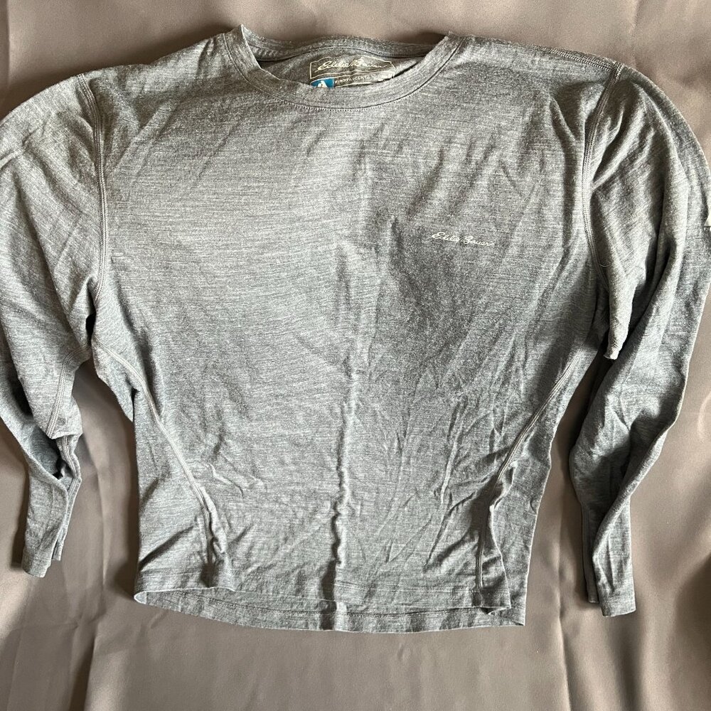 Eddie Bauer Mens Gray Long-Sleeve Crewneck Shirt First Ascent M Lightweight Casu